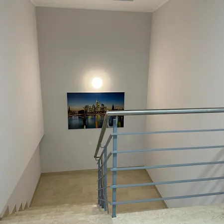 Skyline Frankfurt Hotel 4*