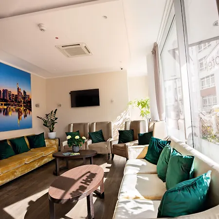 Ξενοδοχείο Skyline Frankfurt 4*