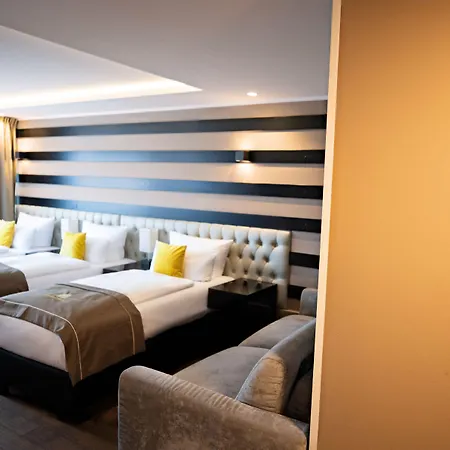 Ξενοδοχείο Skyline Frankfurt 4*