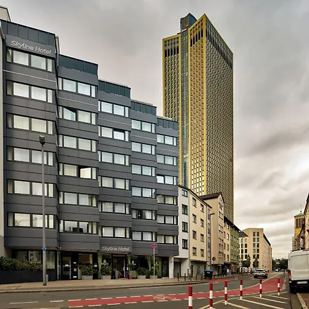 Hotel Skyline Frankfurt 4*