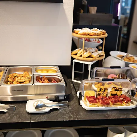 法兰克福城市天际线酒店 4*