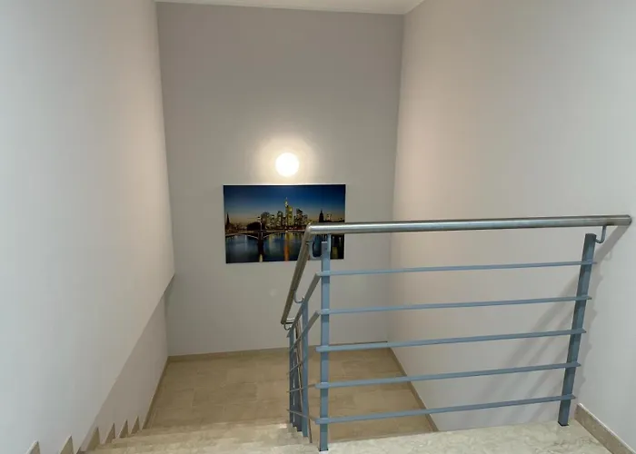 Skyline Frankfurt Otel 4*