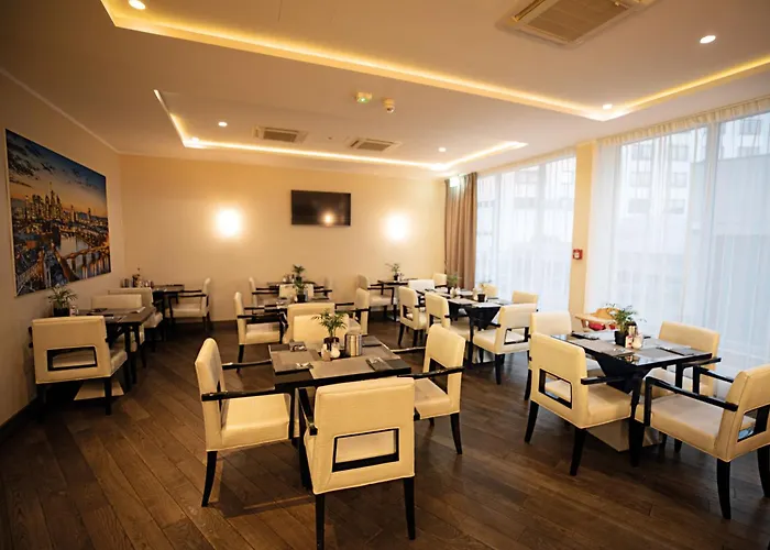 スカイライン シティ