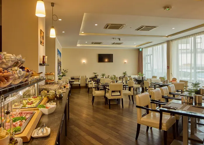 Skyline Frankfurt Hotel 4*