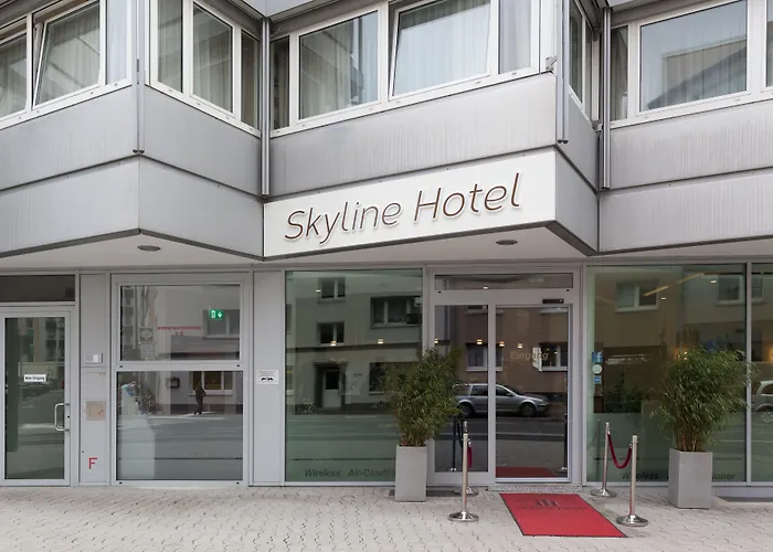 Otel Skyline Frankfurt 4*