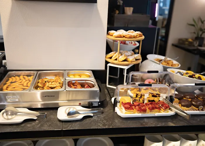 Skyline Frankfurt 4*