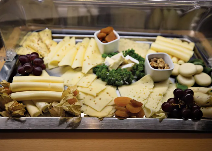 スカイライン シティ